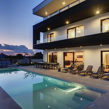 Villa Aquarius Pula Bagian luar foto